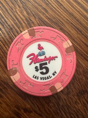 Vintage $5 Las Vegas Flamingo H&C House Casino Chip
